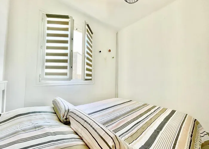 U Paradisu - Balcon - 100M Mer - Parking - Climatisation